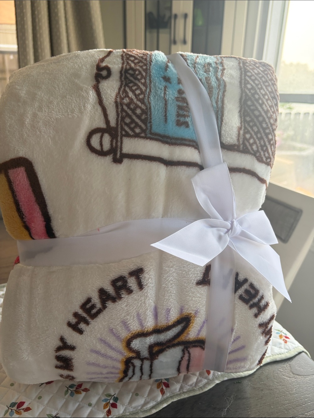 Better Homes And Gardens White Plush Gilmore Girls Anniversary Throw - Picture 7 of 7